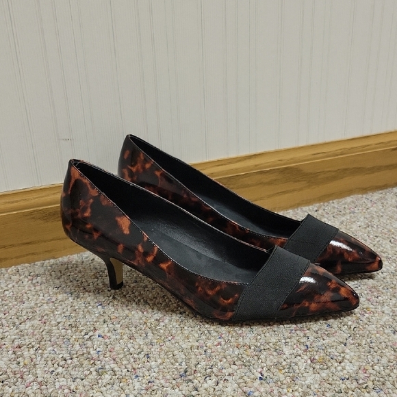 Donald J. Pliner Shoes - Donald Pliner Womens Sz 7 Leather Gia Kitten Heels Brown Black Mottled Print
